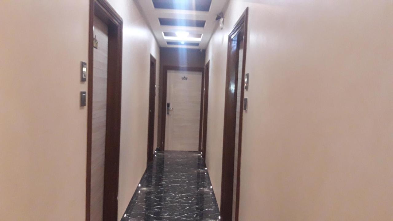 Shine Hospitality Hotel Mumbai Exterior foto